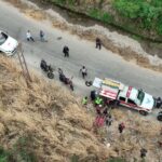 Impactante: Hombre se arroja desde el viaducto de la autopista Caracas-La Guaira (Imágenes sensibles)